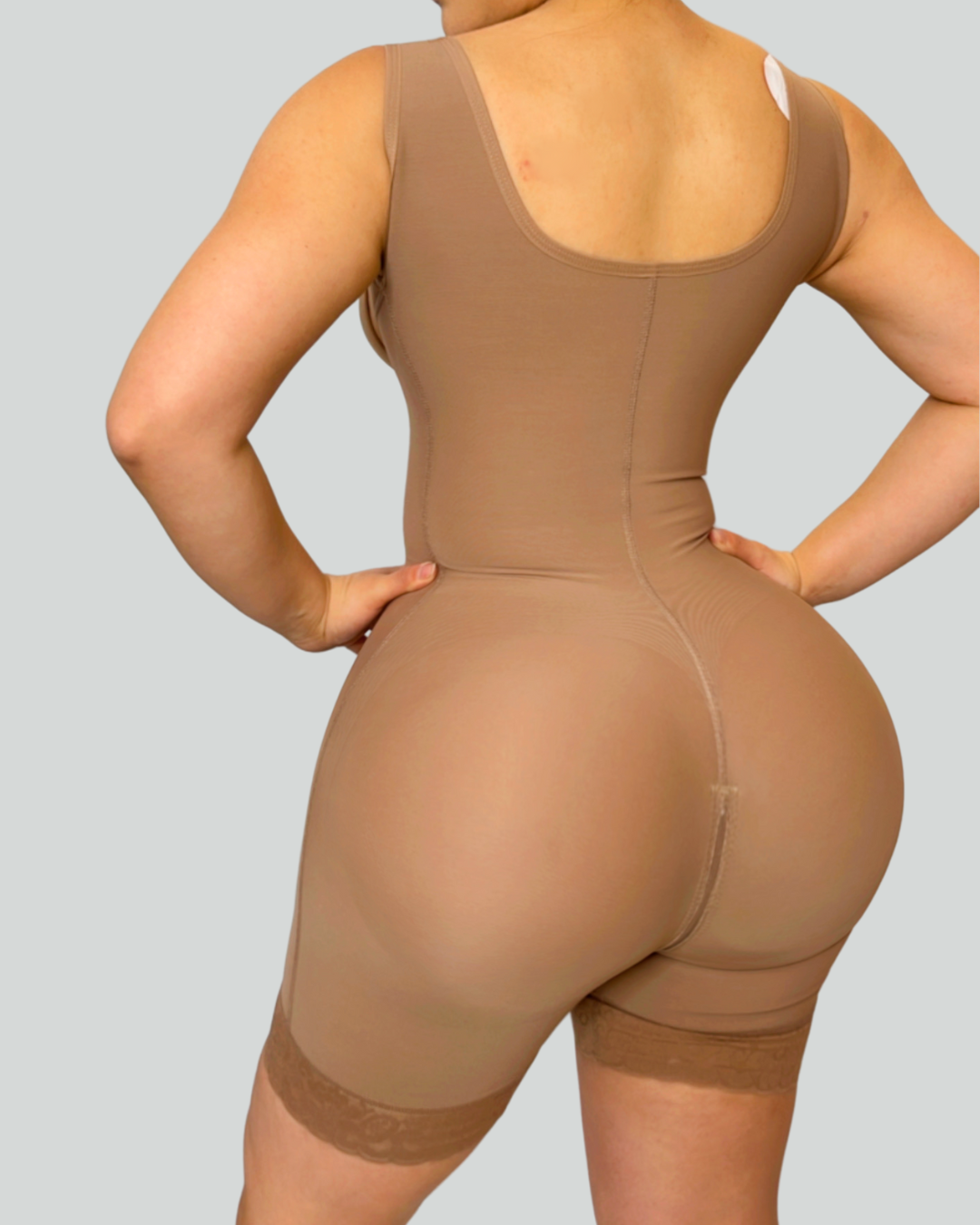 31 FAJA SIRENA extreme fupa control and booty lift, zero seams extremely invisible glutes for new mothers, post op stage 3 faja only, and every day use