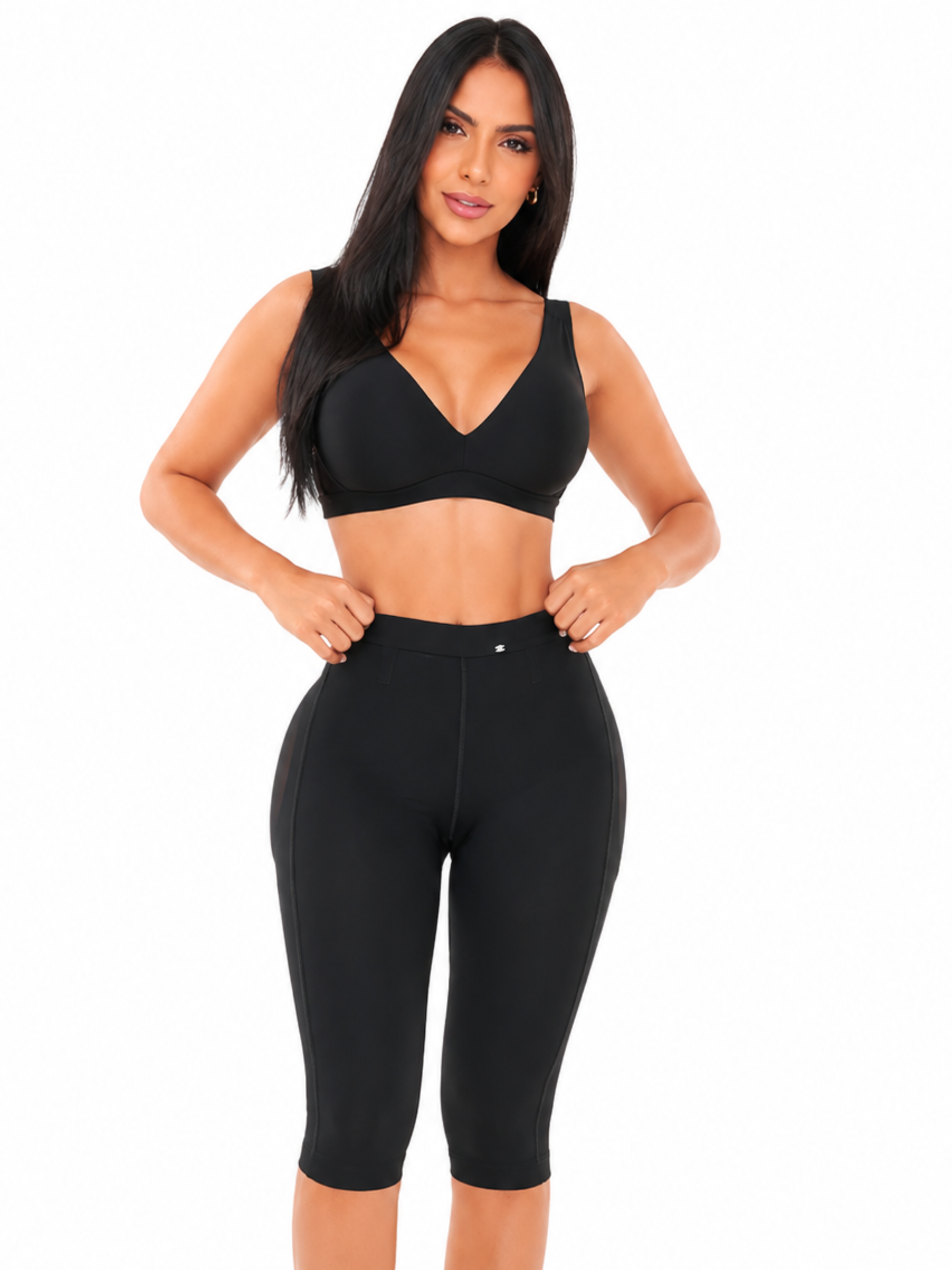 75 SCULPTED  SNATCH CAPRI